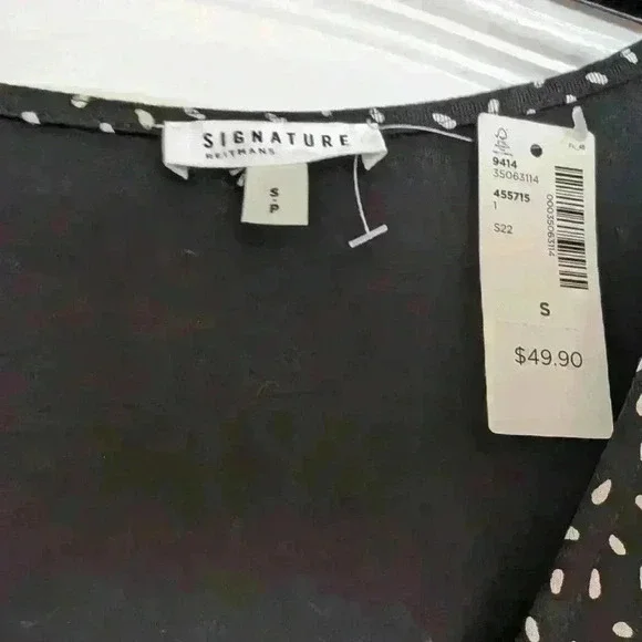 Reitmans size small black dress with white  dots - Picture 4 of 7